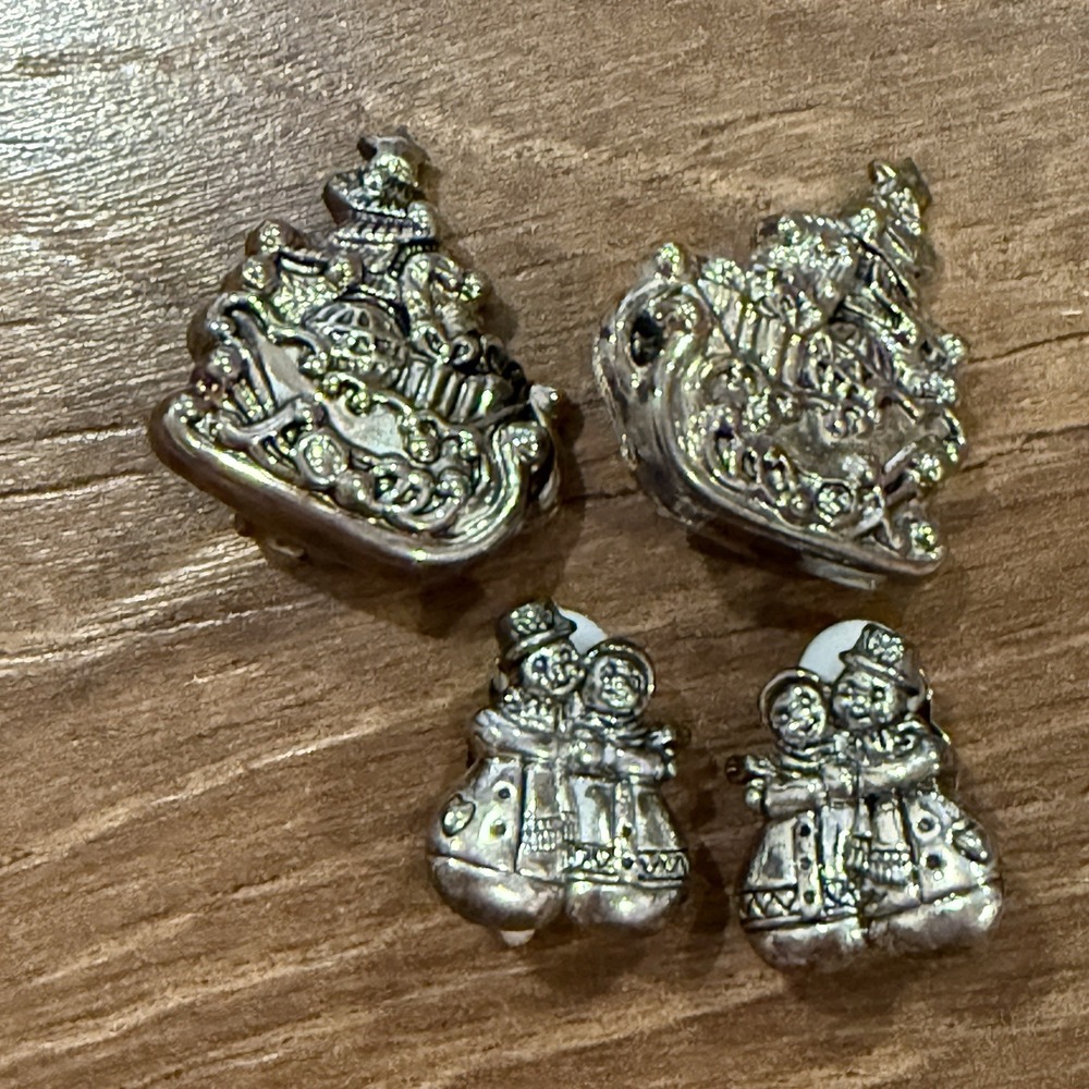 Christmas Costume Jewelry Vintage Silver Snowman Sleigh Clip On Earrings X2